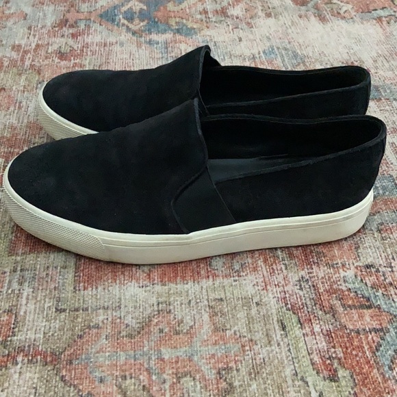Vince suede slip on sneakers - Picture 2 of 7